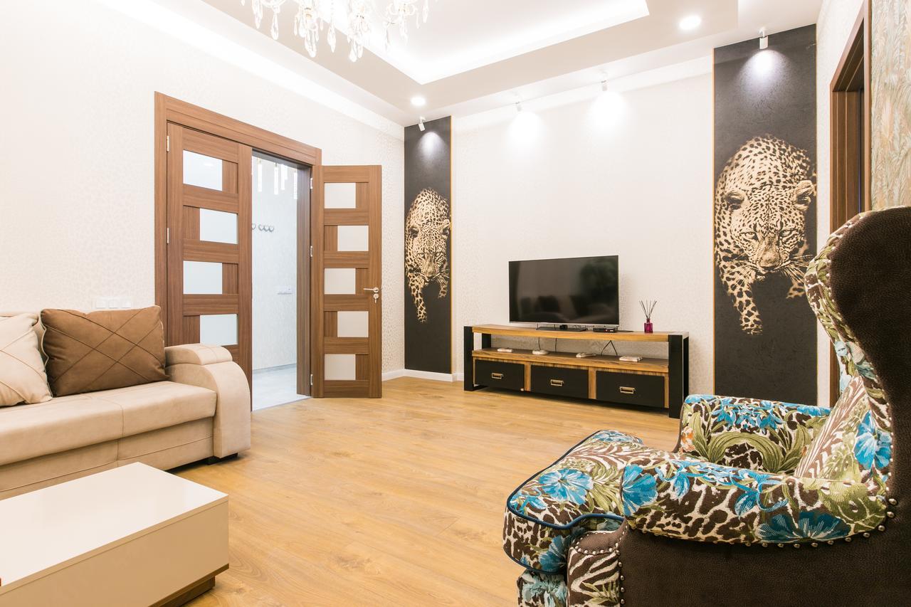 Sweet Home 6 Vip Rustaveli Avenue Tbilisi Eksteriør billede
